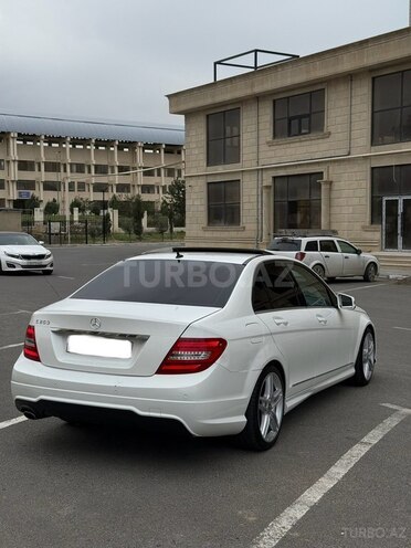 Mercedes C 250 2013, 86,500 km - 1.8 l - Bakı