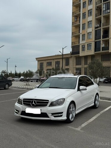 Mercedes C 250 2013, 86,500 km - 1.8 l - Bakı