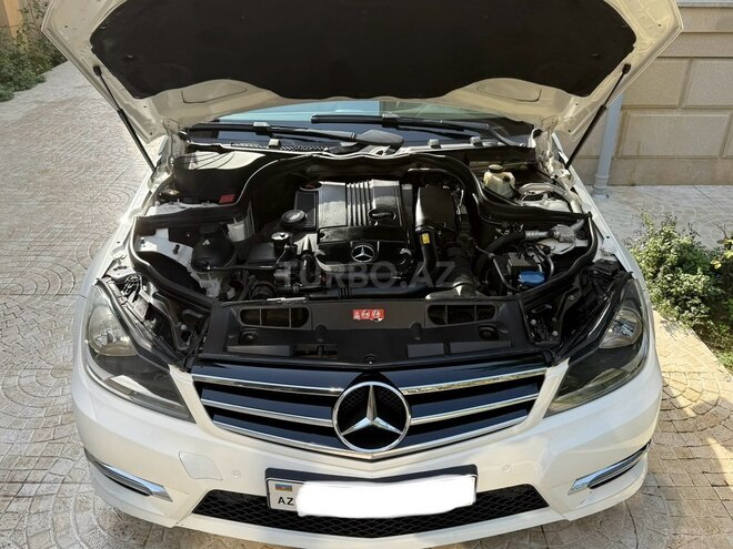 Mercedes C 250 2013, 86,500 km - 1.8 l - Bakı