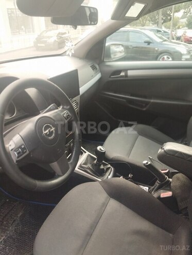 Opel Astra 2006, 411,325 km - 1.3 l - Bakı