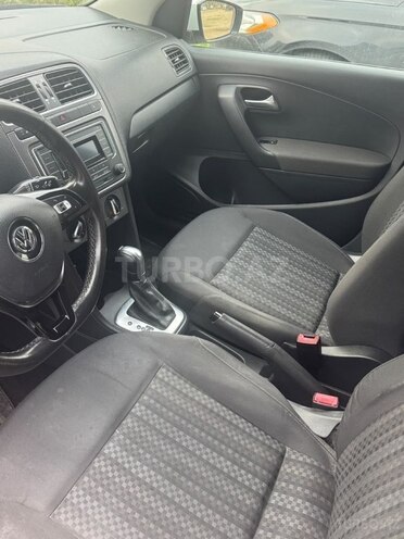 Volkswagen Polo 2018, 320,000 km - 1.6 l - Bakı
