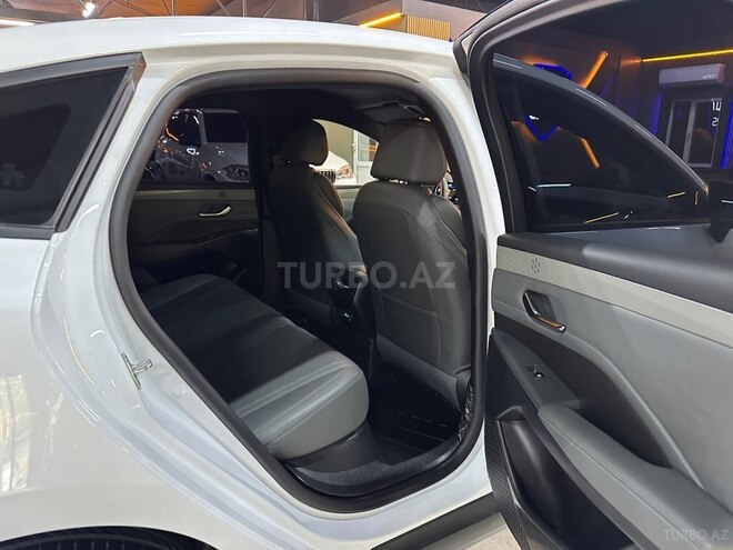 BYD Qin Plus 2025, 23,700 km - 1.5 l - Bakı