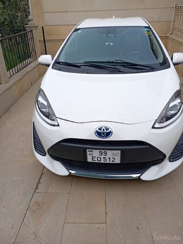 Toyota Aqua 2019, 134,000 km - 1.5 l - Bakı