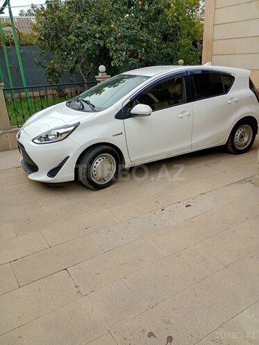 Toyota Aqua 2019, 134,000 km - 1.5 l - Bakı