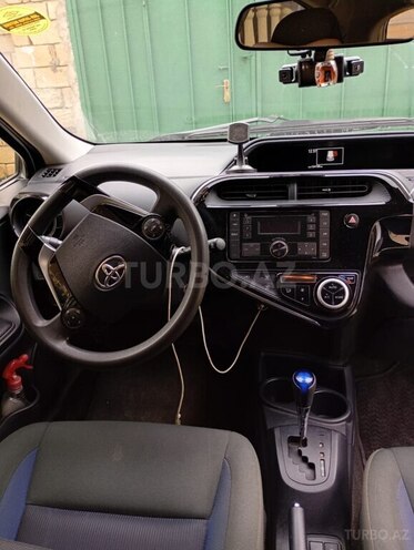 Toyota Aqua 2019, 134,000 km - 1.5 l - Bakı