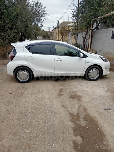 Toyota Aqua 2019, 134,000 km - 1.5 l - Bakı