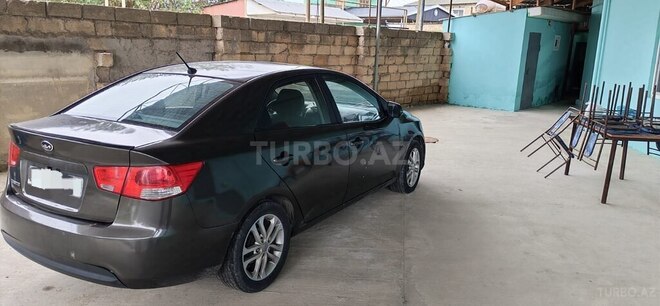 Kia Cerato 2010, 294,000 km - 1.6 l - Biləsuvar