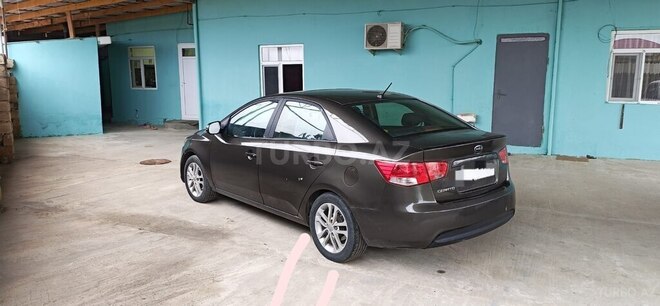 Kia Cerato 2010, 294,000 km - 1.6 l - Biləsuvar