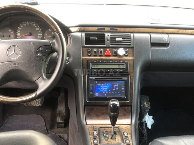 Mercedes E 270 2000, 284,249 km - 2.7 l - Bakı
