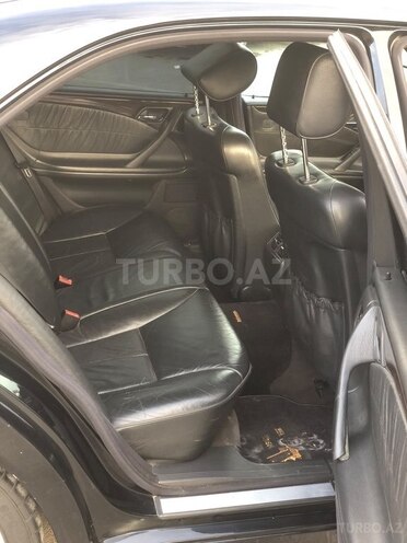Mercedes E 270 2000, 284,249 km - 2.7 l - Bakı