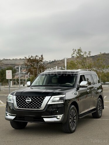 Nissan Patrol 2010, 300,000 km - 5.6 l - Bakı