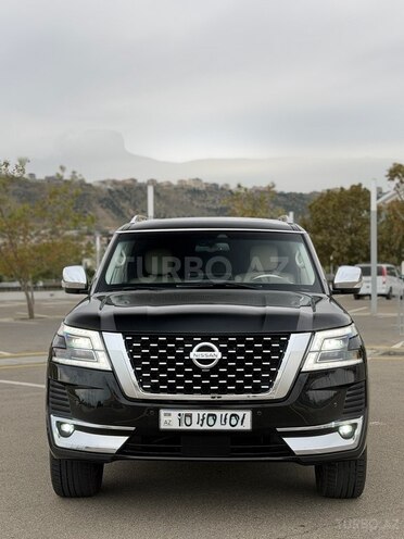 Nissan Patrol 2010, 300,000 km - 5.6 l - Bakı