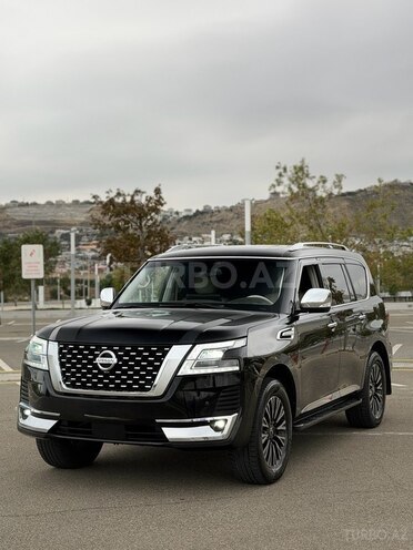 Nissan Patrol 2010, 300,000 km - 5.6 l - Bakı