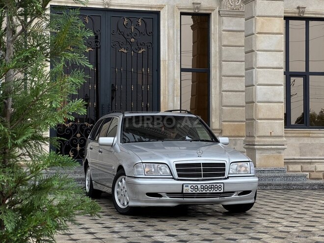 Mercedes C 220 1999, 311,000 km - 2.2 л - Saatlı