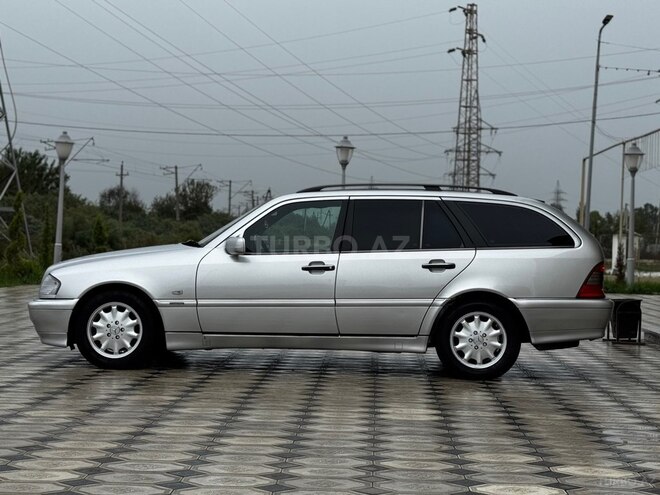 Mercedes C 220 1999, 311,000 km - 2.2 л - Saatlı
