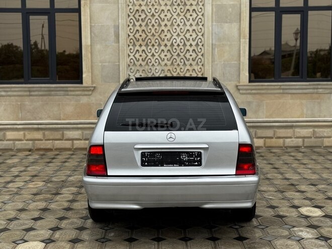 Mercedes C 220 1999, 311,000 km - 2.2 л - Saatlı