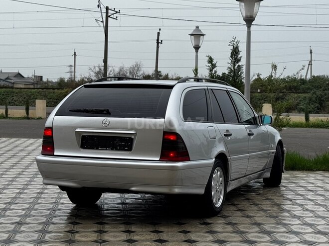Mercedes C 220 1999, 311,000 km - 2.2 л - Saatlı