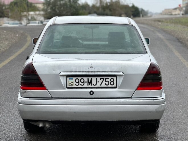 Mercedes C 250 1996, 350,000 km - 2.5 l - Salyan