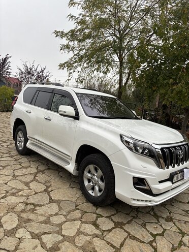 Toyota Land Cruiser Prado 2015, 199,500 km - 2.8 l - Şamaxı