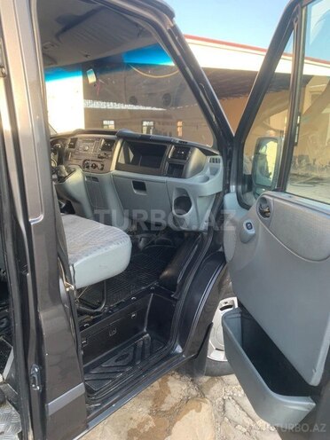 Ford Transit 2008, 240,000 km - 2.4 l - Salyan