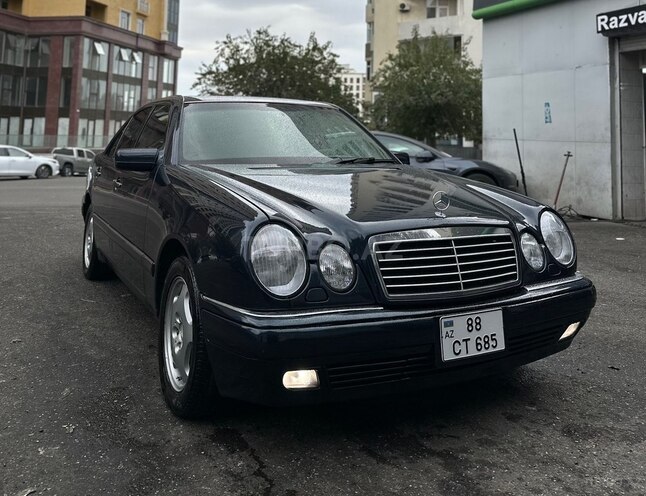 Mercedes E 320 1997, 217,800 km - 3.2 л - Bakı