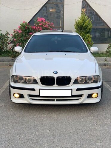 BMW 525 2002, 319,000 km - 2.5 л - Bakı
