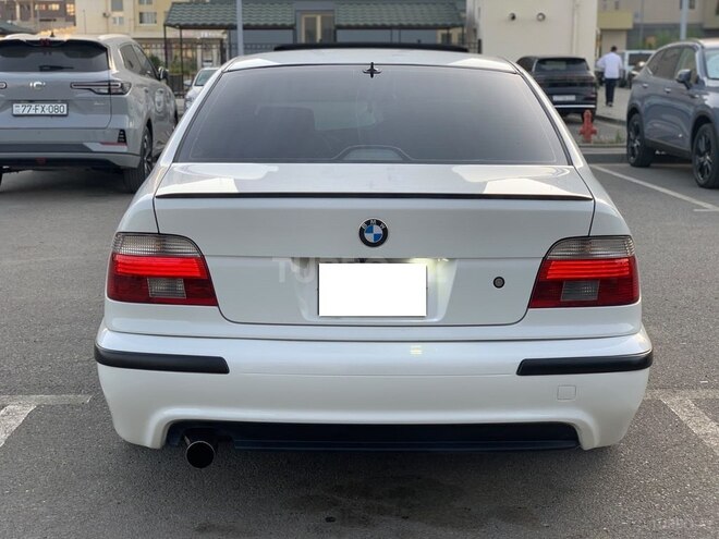 BMW 525 2002, 319,000 km - 2.5 л - Bakı