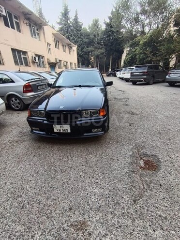 BMW 325 1992, 237,000 km - 2.5 л - Bakı