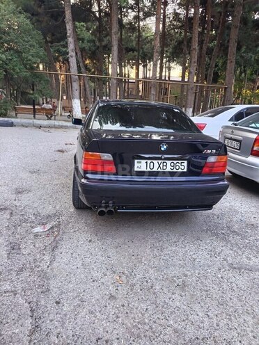 BMW 325 1992, 237,000 km - 2.5 л - Bakı