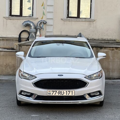 Ford Fusion (North America) 2018, 140,000 km - 2.0 l - Sumqayıt