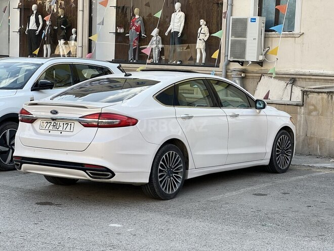 Ford Fusion (North America) 2018, 140,000 km - 2.0 l - Sumqayıt