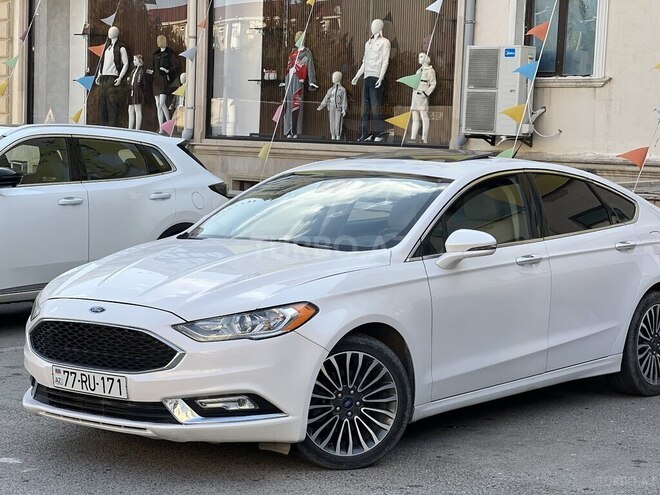 Ford Fusion (North America) 2018, 140,000 km - 2.0 l - Sumqayıt