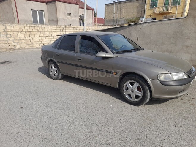 Opel Vectra 1996, 570,218 km - 1.8 l - Bakı