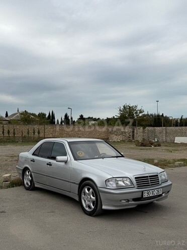 Mercedes C 230 2000, 272,776 km - 2.3 л - Bakı