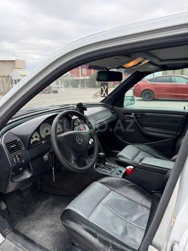 Mercedes C 230 2000, 272,776 km - 2.3 л - Bakı