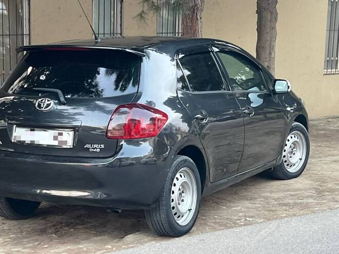 Toyota Auris 2007, 462,000 km - 1.4 l - Bakı