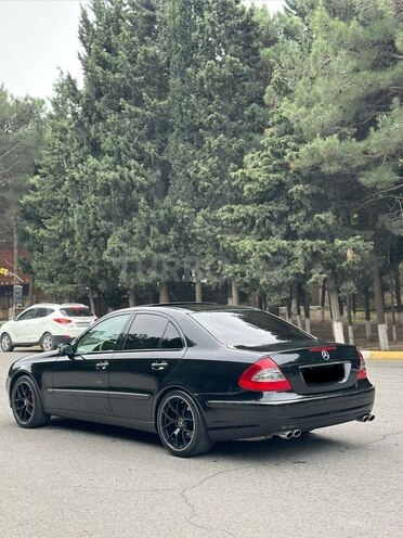 Mercedes E 320 2003, 269,000 km - 3.2 l - Sumqayıt
