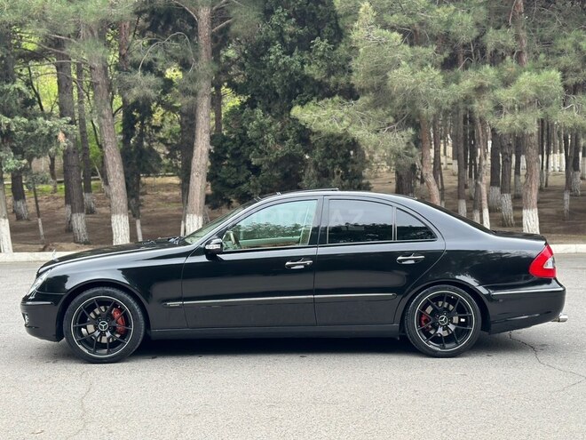 Mercedes E 320 2003, 269,000 km - 3.2 l - Sumqayıt