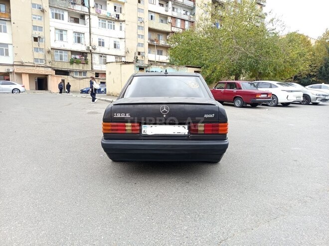 Mercedes 190 1990, 32,541 km - 2.0 л - Bakı