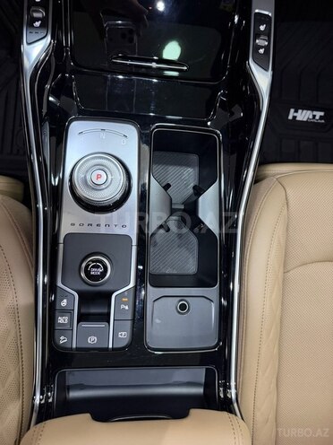 Kia Sorento 2024, 22,000 km - 1.6 l - Bakı