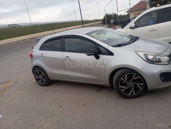 Kia Rio 2012, 200,000 km - 1.4 л - Bakı