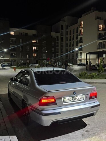 BMW 530 2000, 500,000 km - 3.0 l - Füzuli