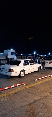 Mercedes 250 D 1992, 235,500 km - 2.5 l - Salyan