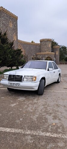 Mercedes 250 D 1992, 235,500 km - 2.5 l - Salyan
