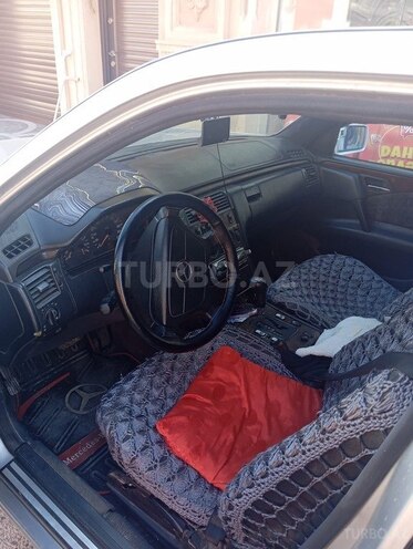 Mercedes E 220 1996, 700,000 km - 2.2 л - Bakı