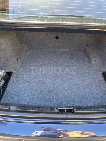 BMW 318 2001, 350,000 km - 2.0 l - Qusar