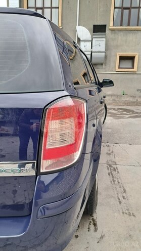 Opel Astra 2010, 201,500 km - 1.4 l - Şəki