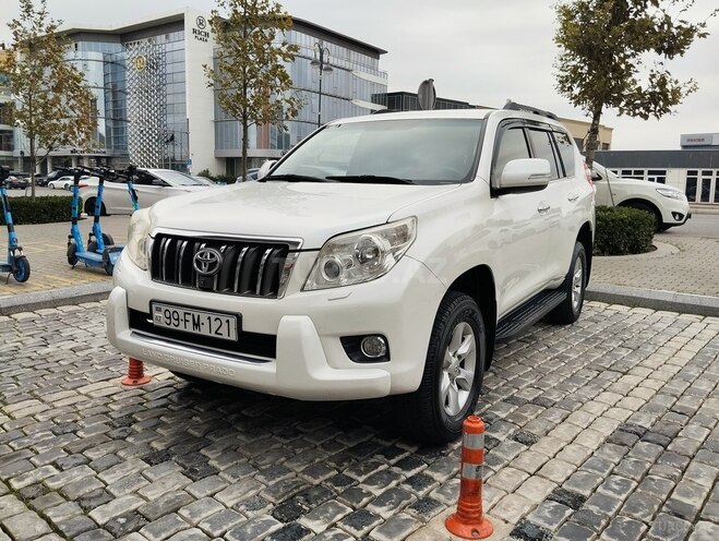 Toyota Land Cruiser Prado 2012, 258,000 km - 2.7 l - Bakı