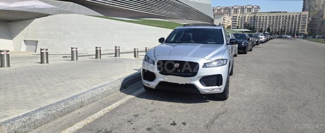 Jaguar F-Pace 2017, 165,000 km - 2.0 l - Bakı