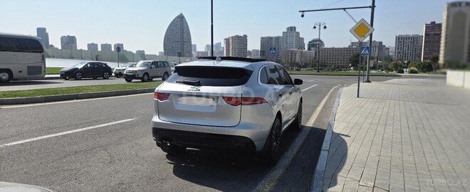 Jaguar F-Pace 2017, 165,000 km - 2.0 l - Bakı